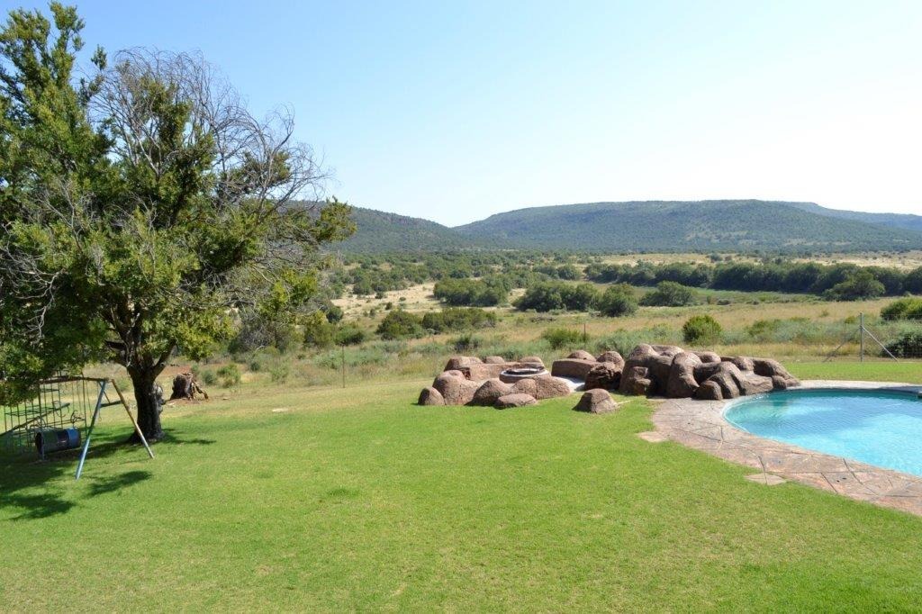 5 Bedroom Property for Sale in Lindleyspoort North West